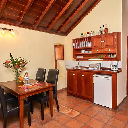 Apartment La Taberna